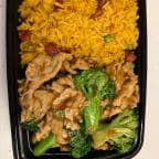 Best Chicken with Broccoli in Portland, CT